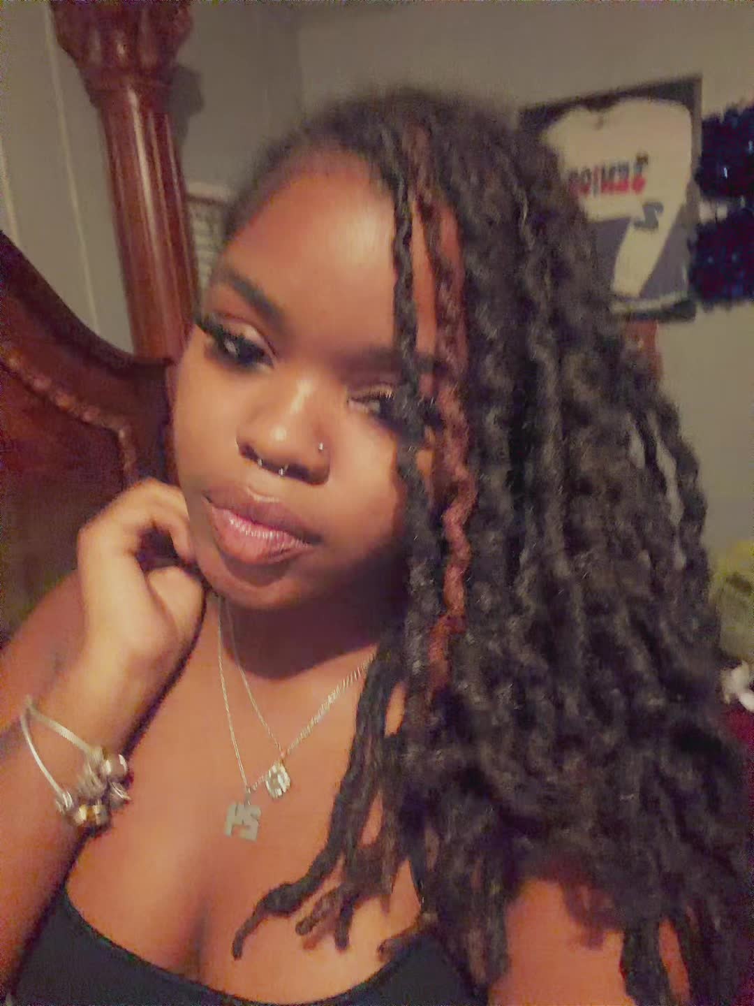 @z.smooth__
