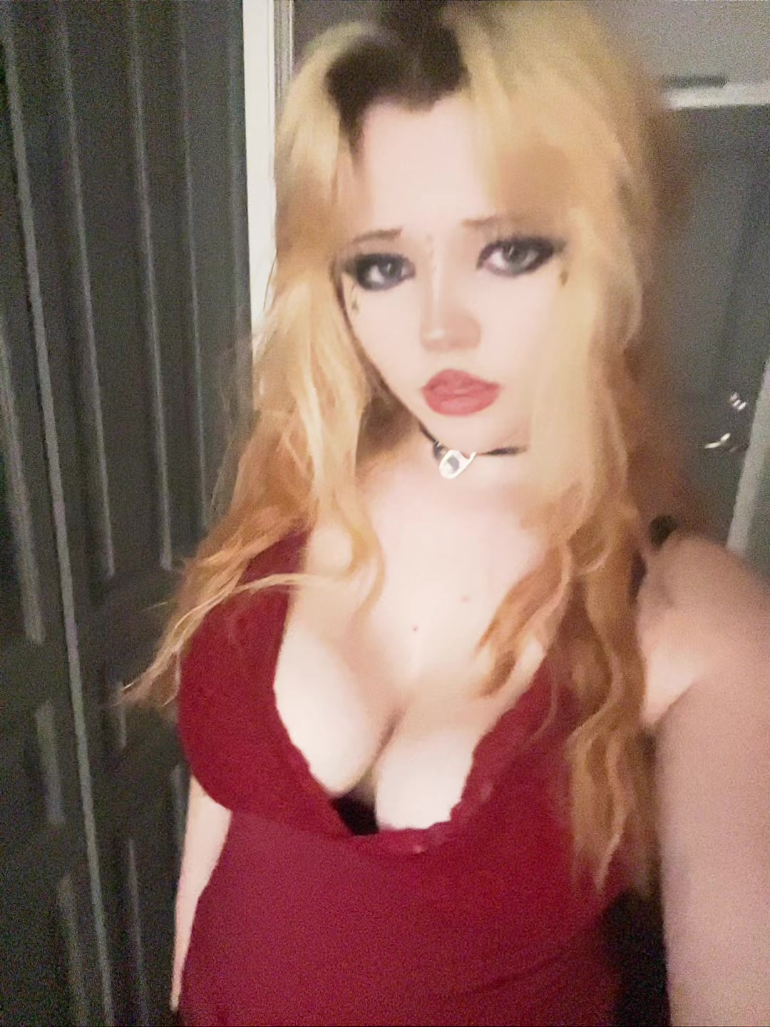 @ELL!!👽🦇