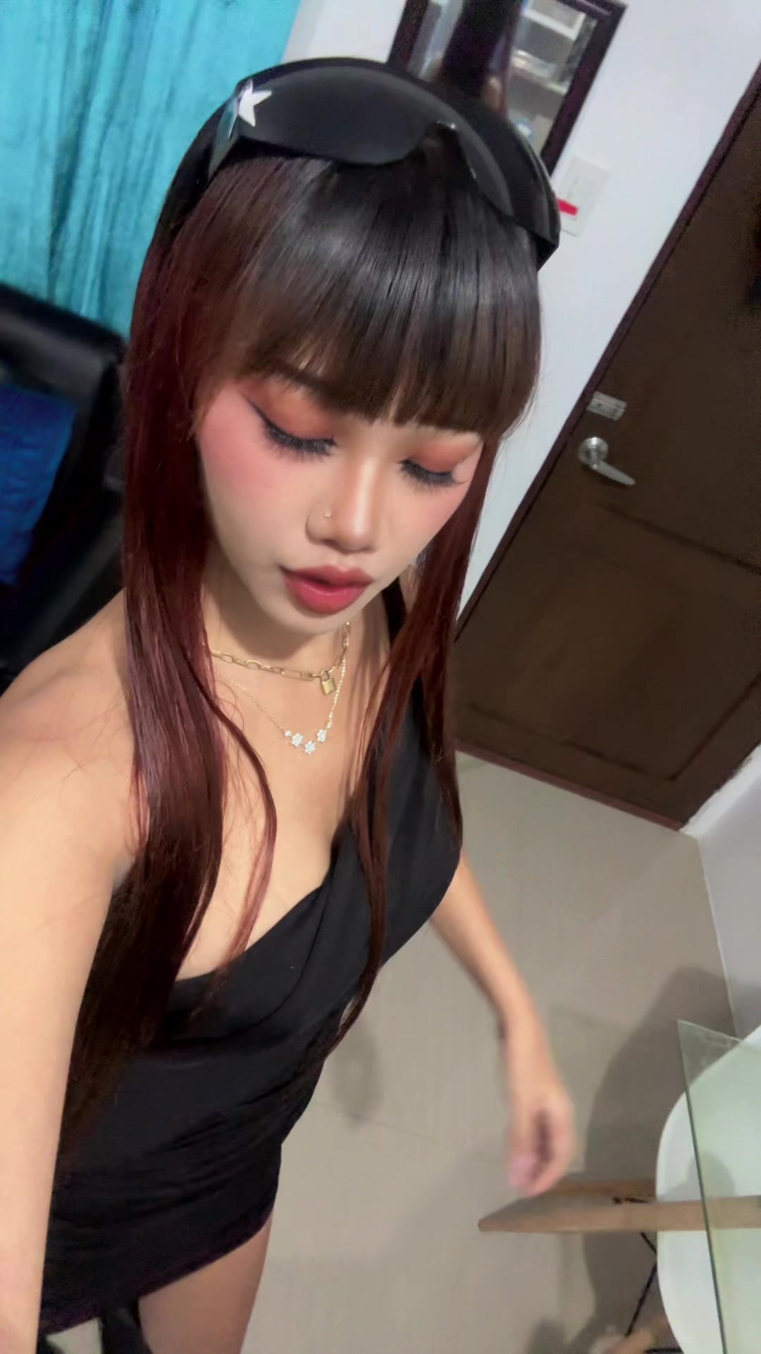 @Khlooeee