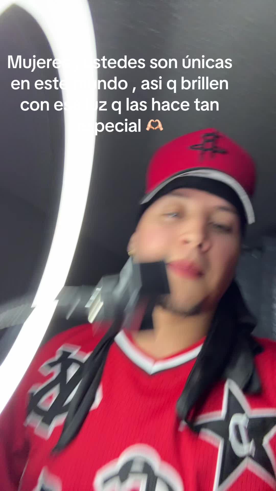 @maikelllanes1 🇨🇺