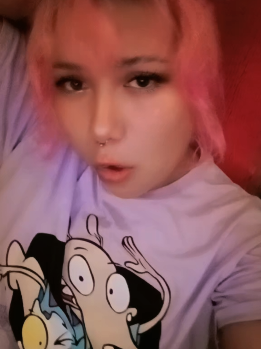 @༺Jess༻