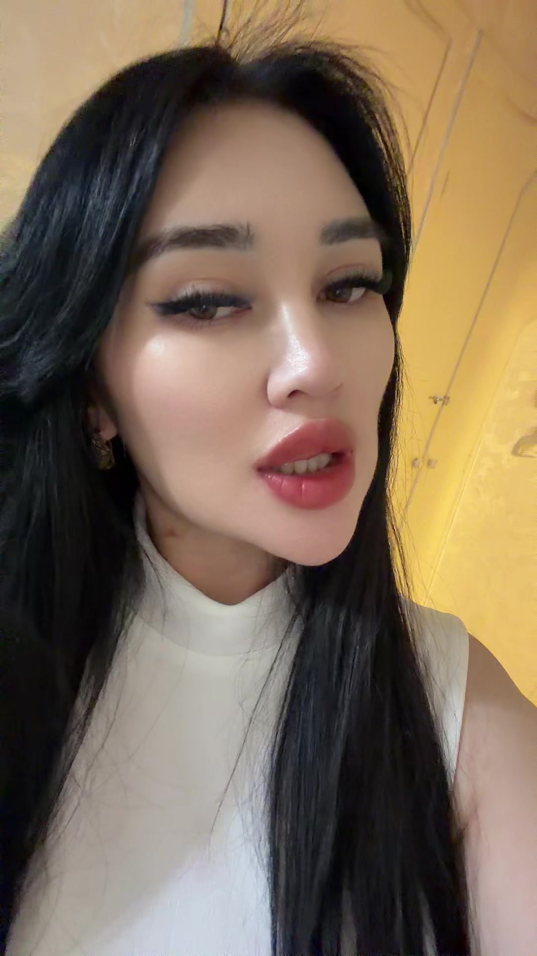 @Zhanyla