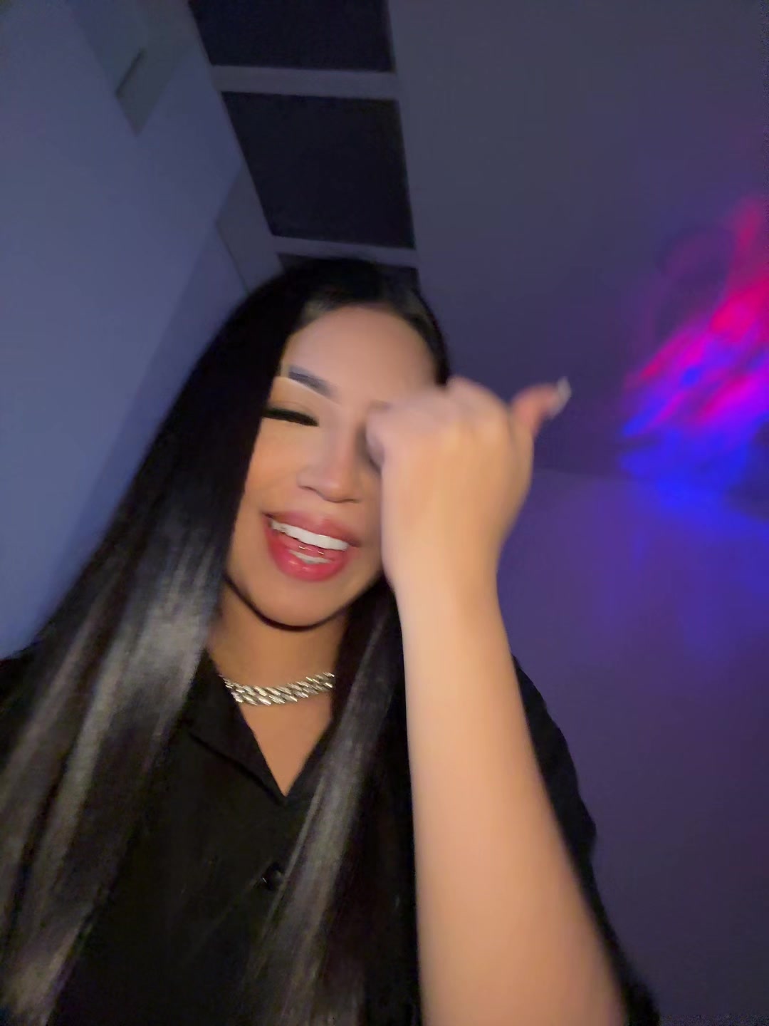 @๐-โ๐ธโ๐๐๐ผ๐ค๐ป๐น