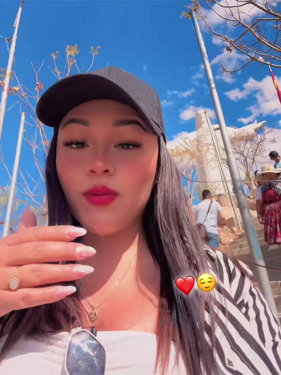 @Cinthia Villarroel โ๏ธ๐ฉ๐ปโ๏ธ