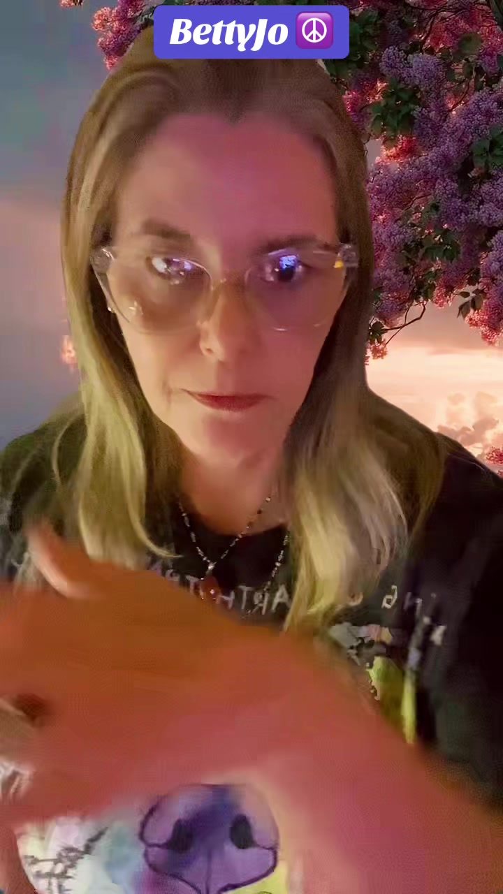 @BettyJo