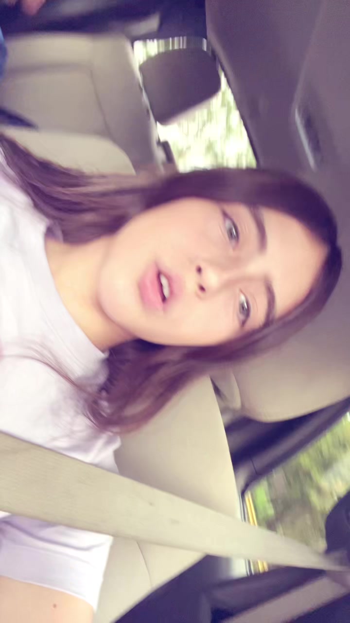@𝓐𝓻𝓲𝓪𝓷𝓪🏐😝