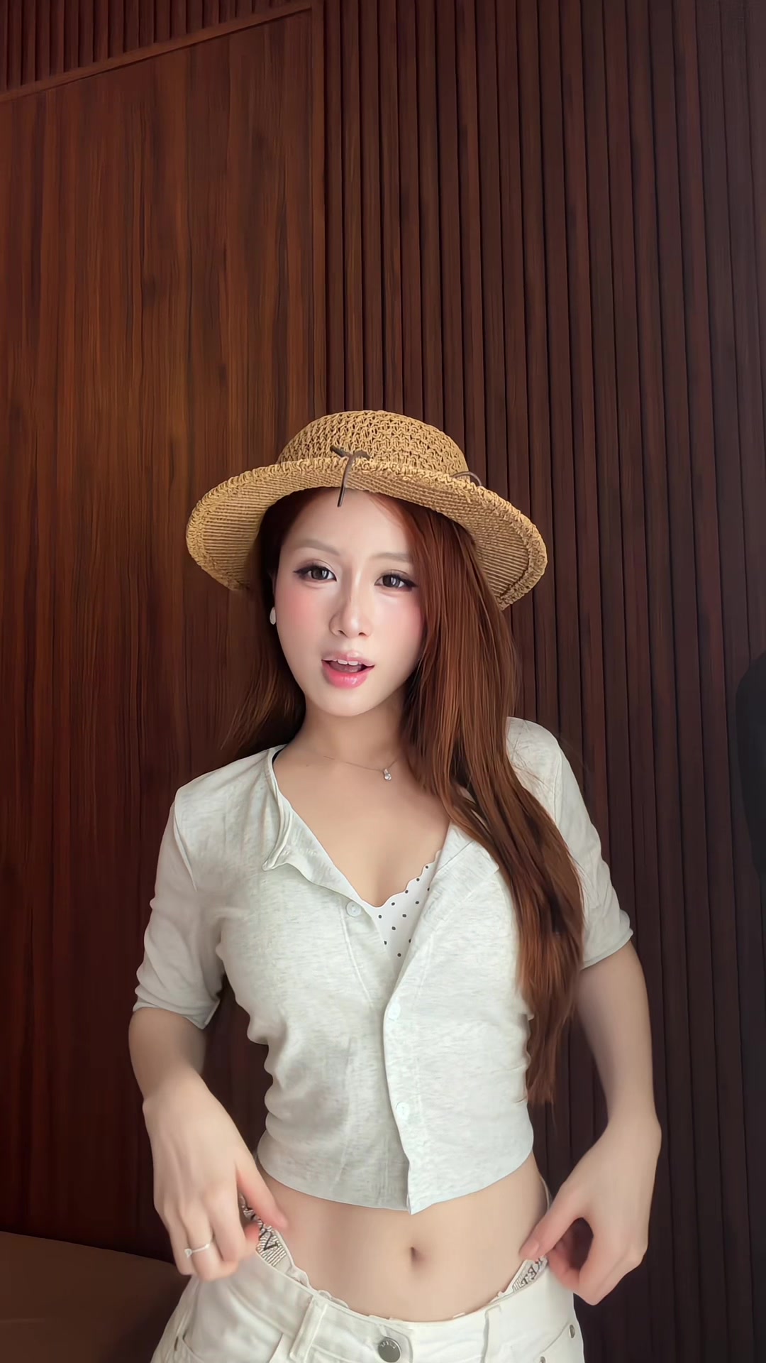 @Linh T&iacute;t 🐰ྀི 💫