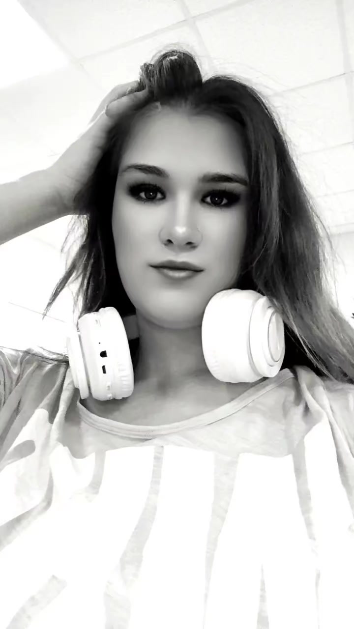 @Valentina Donova