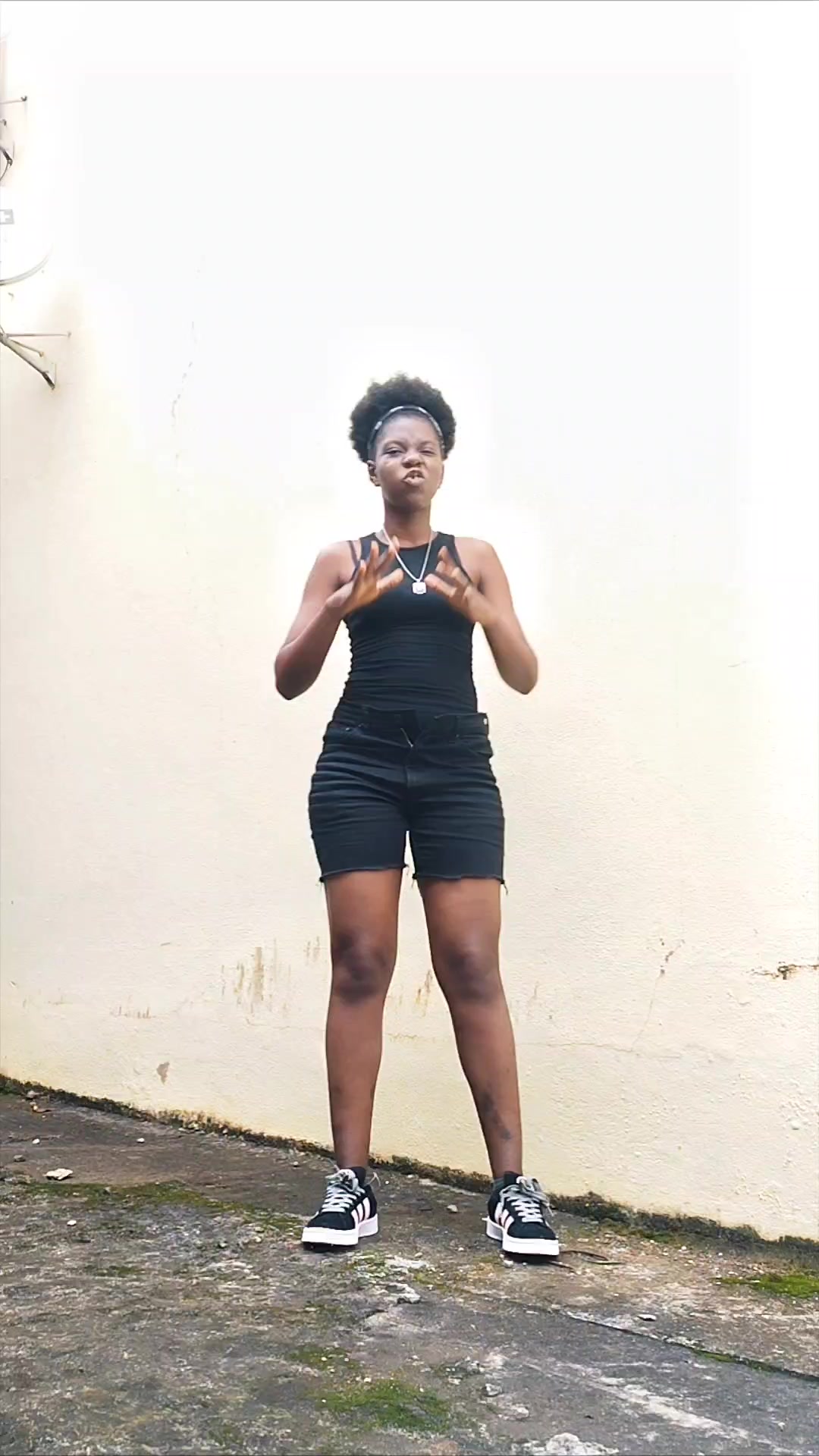 @Its_Alicia🇨🇲✨