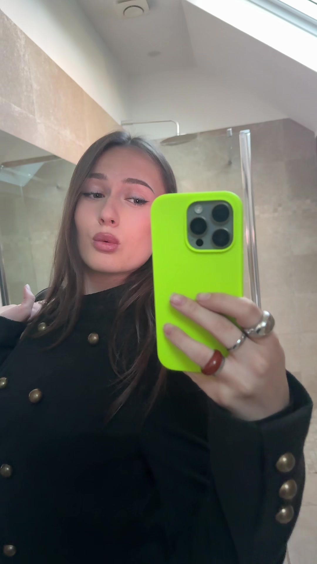 @nina