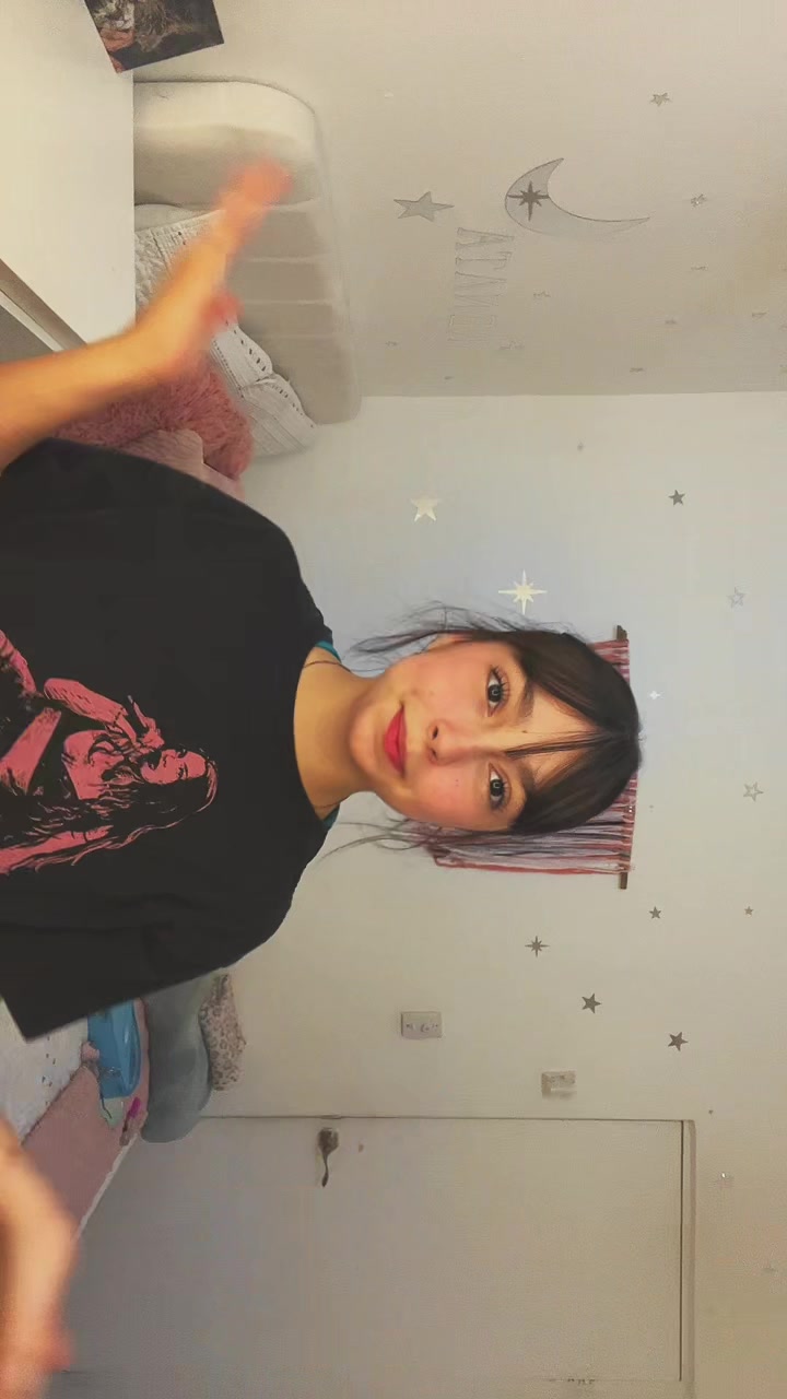 @Renata ★
