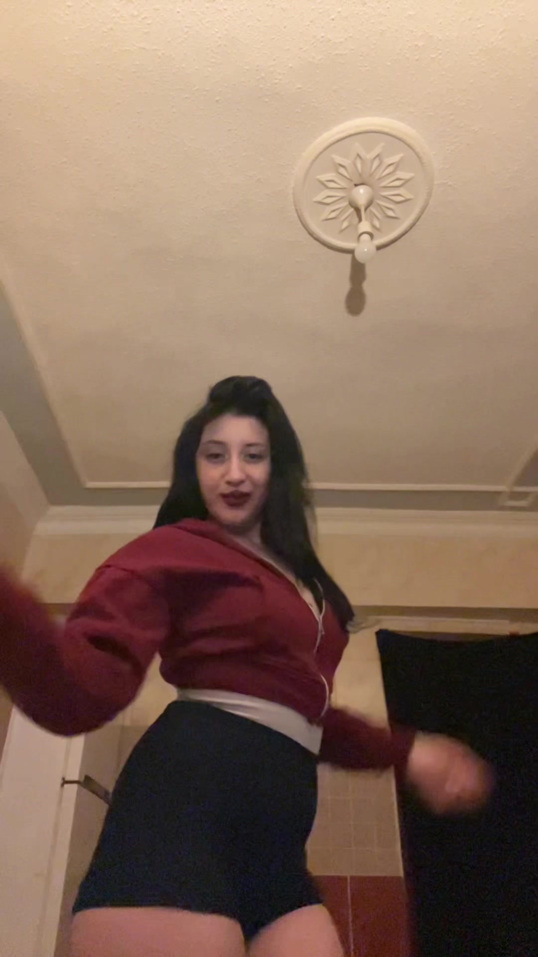 @Vera