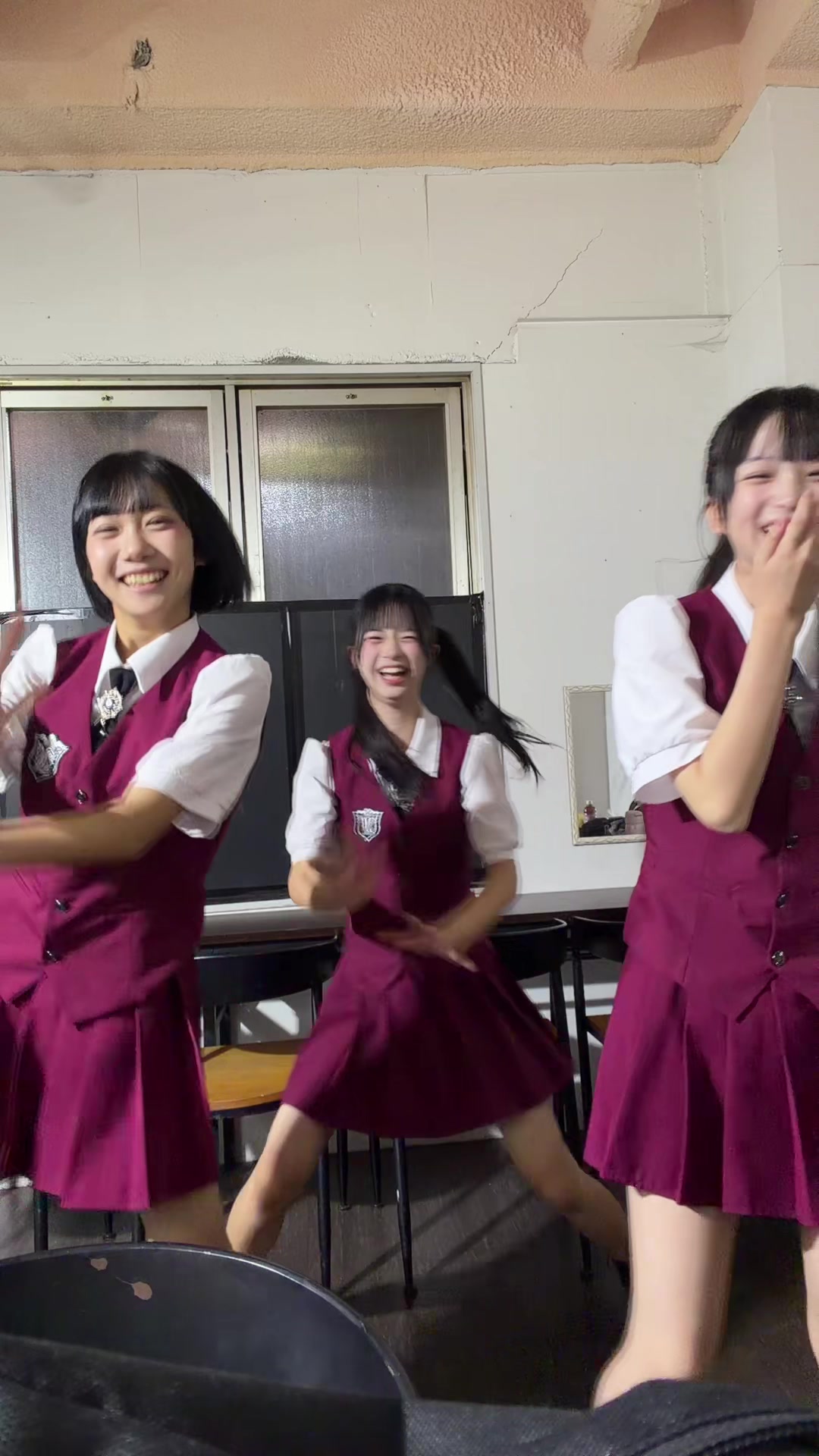 @ここにゃ