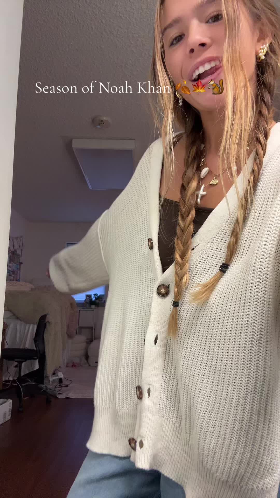 @Leia M