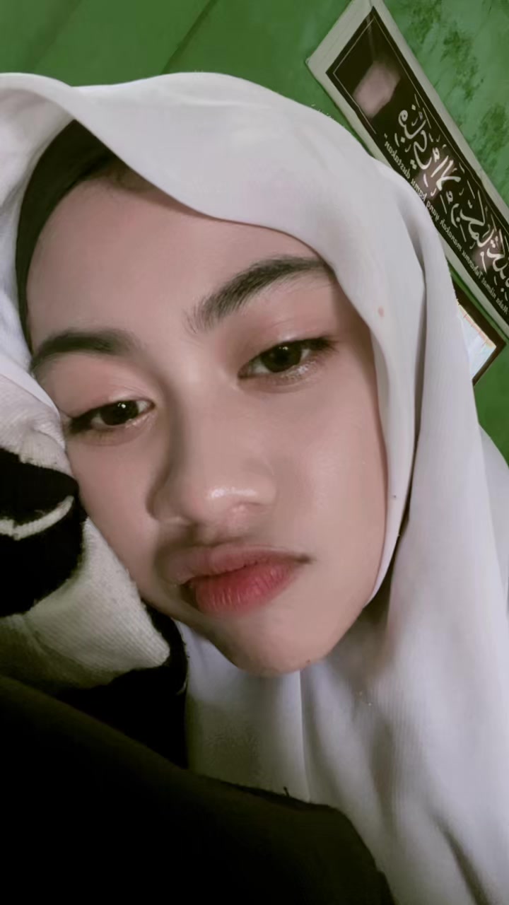 @lunless🕷️🥀