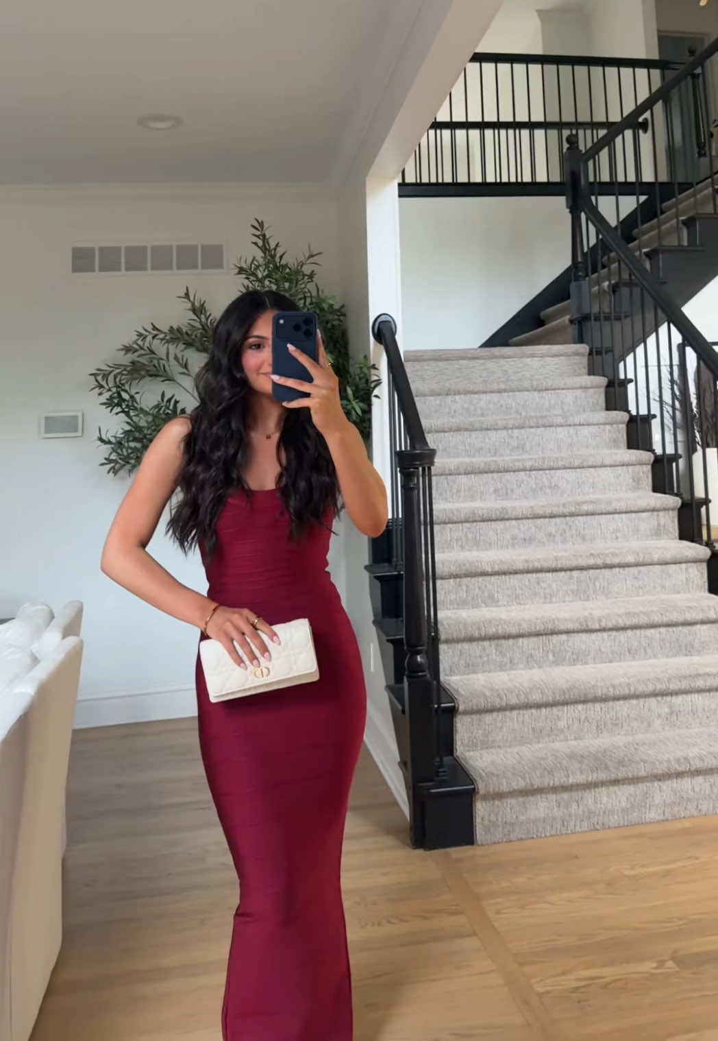 @lourdeselia