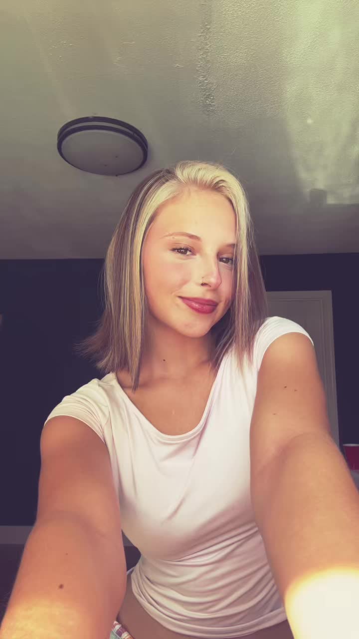@meeyasears1