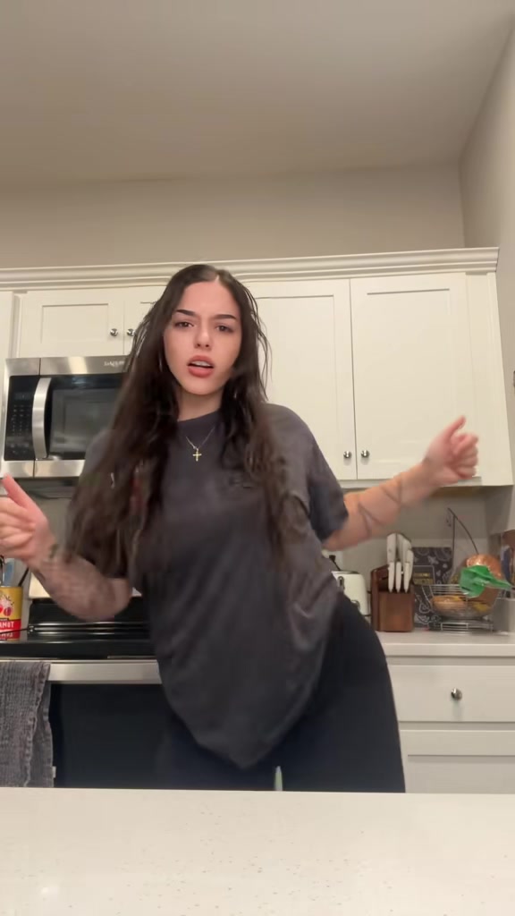 @BabyBugattii