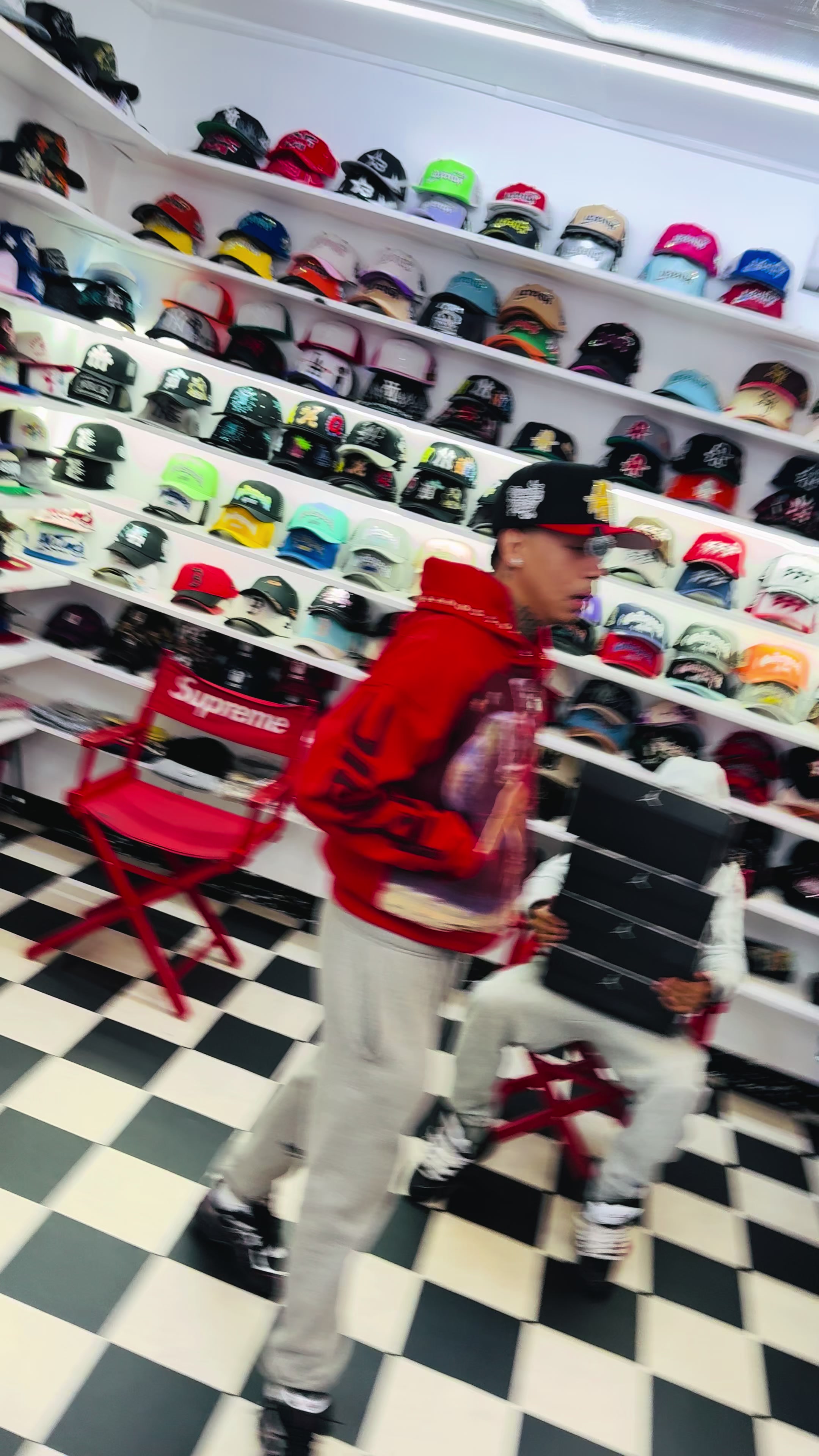 @LUAN SNEAKERS