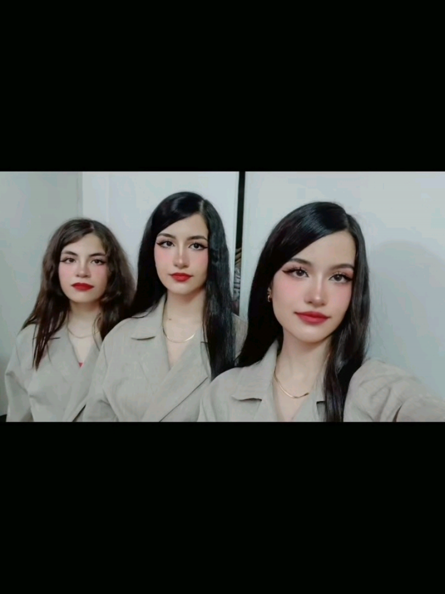 @𝒯𝒽𝑒𝒯𝒽𝓇𝒾𝓅𝓁𝑒𝓉𝓈