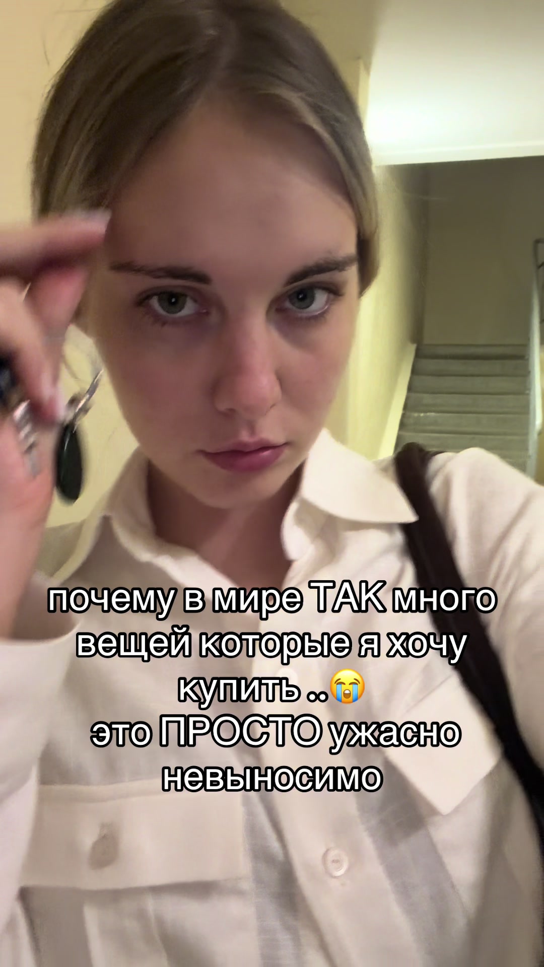 @lyola