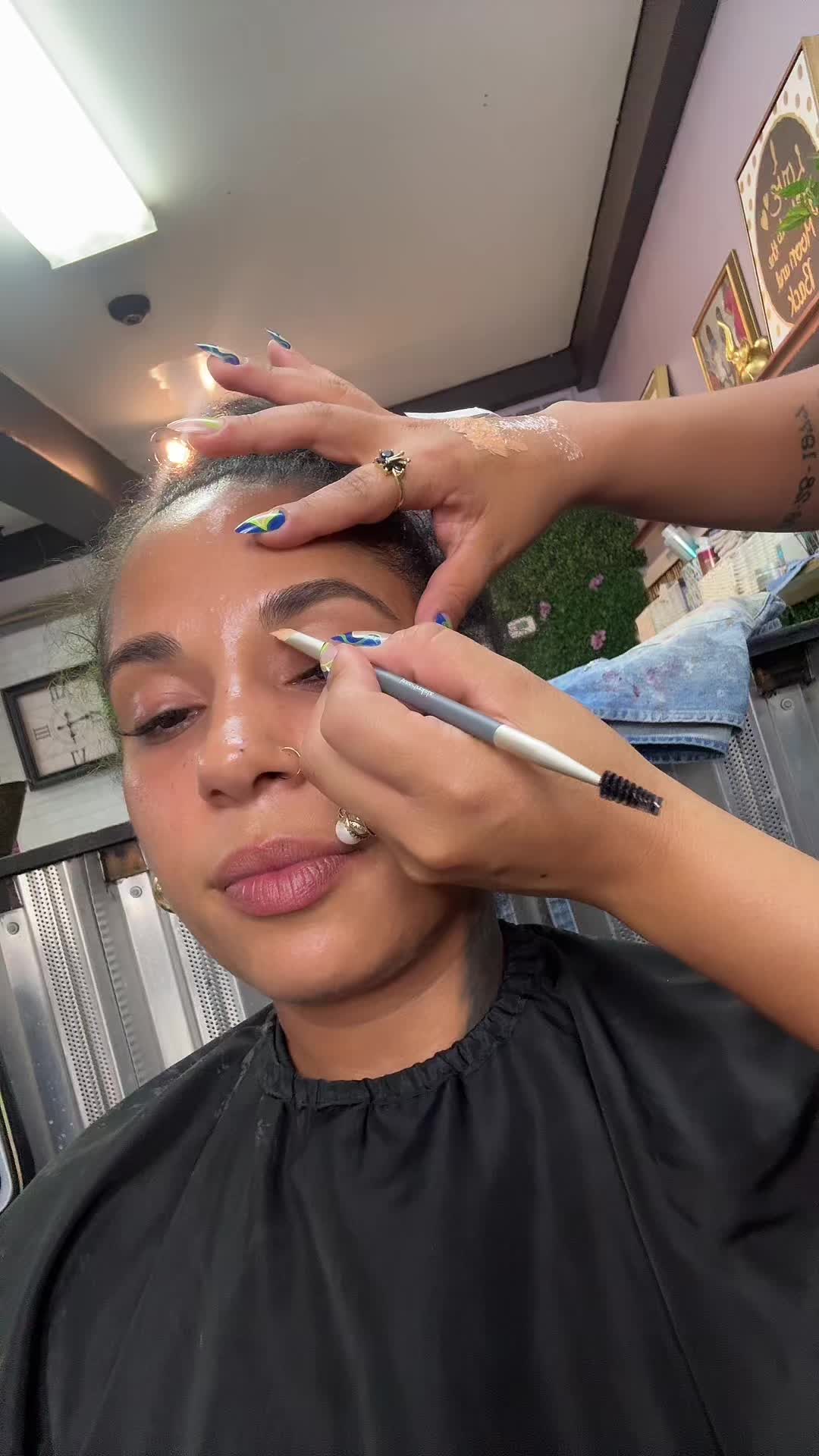 @ShhmoneyCurl