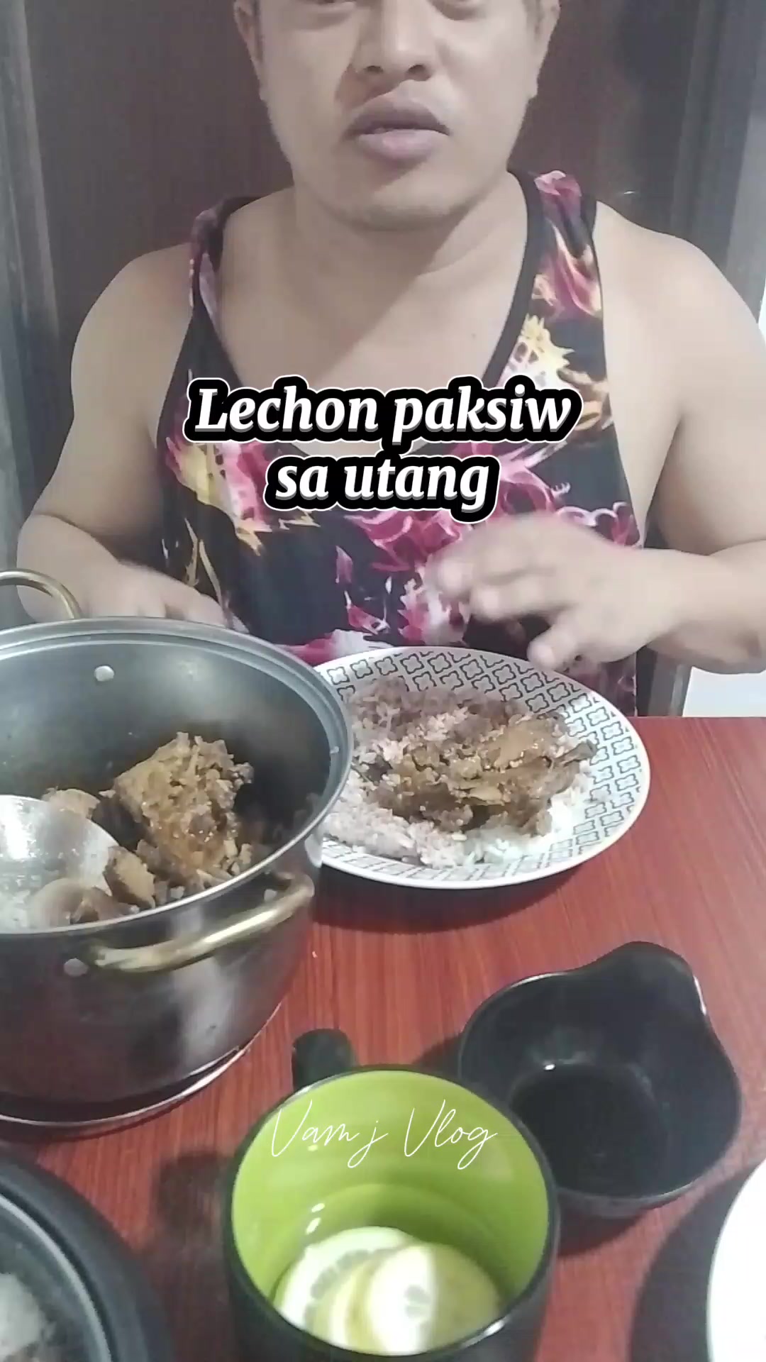 @Vam j
