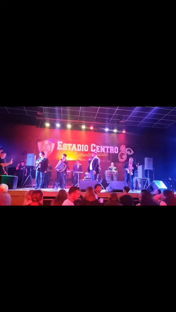 @Roo Moras
