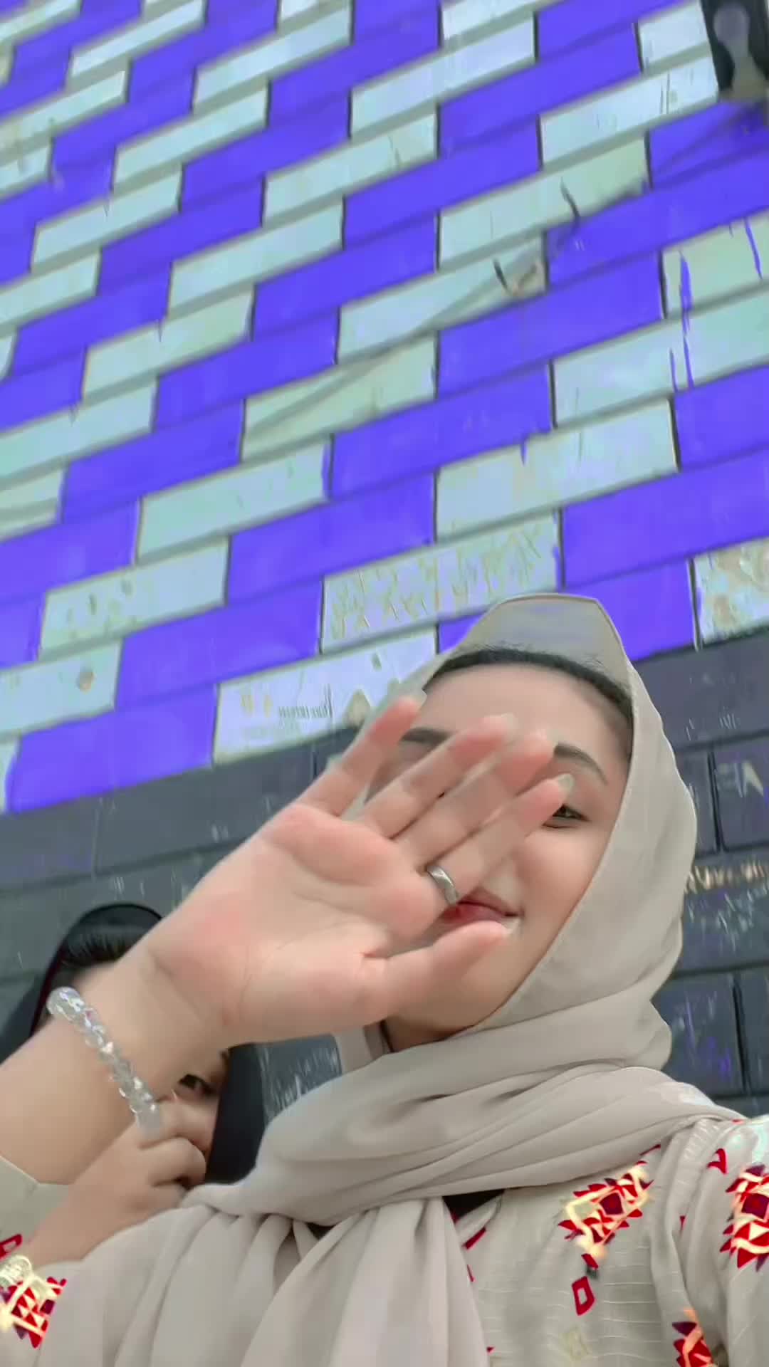 @💔مینو 😘