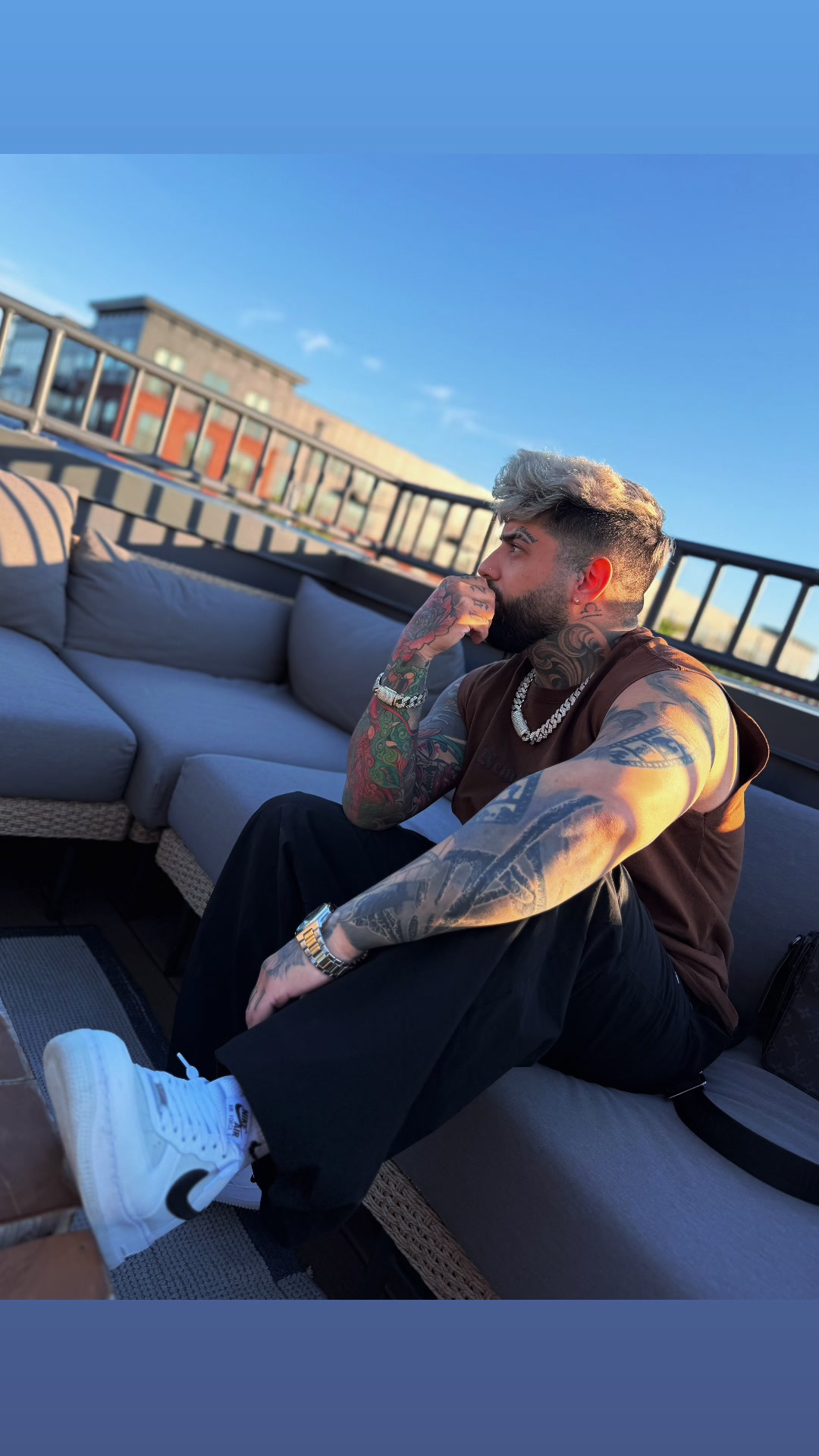 @Martinez -LV🥷1👹⚔️💸3