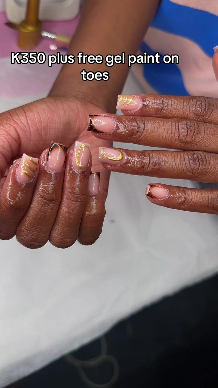 @Nailux studio Zm