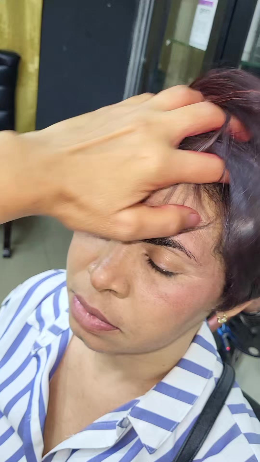 @The Yesit salon
