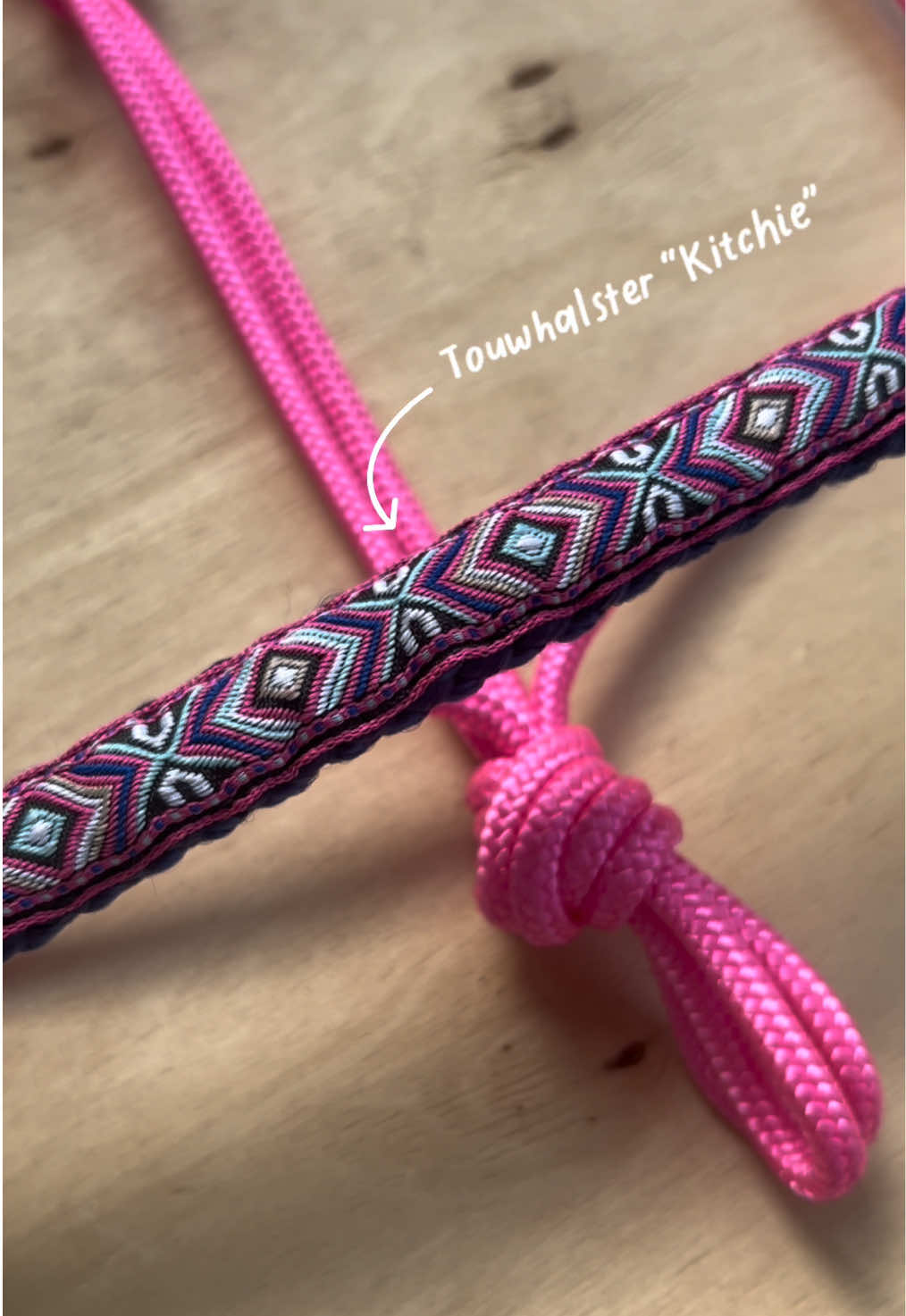 @horsecharms.com