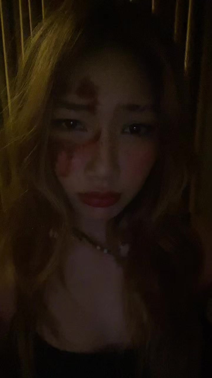 @ᴹⁱᵃ