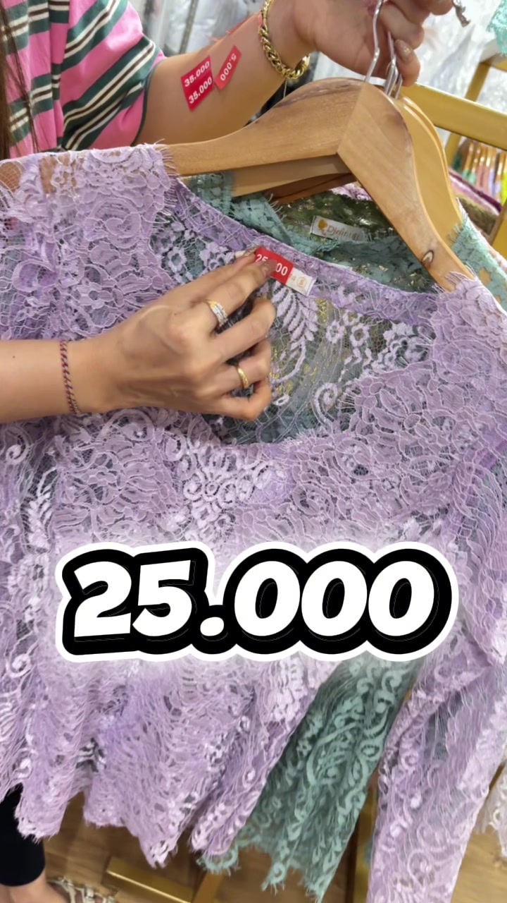 @dewiratihdjelita