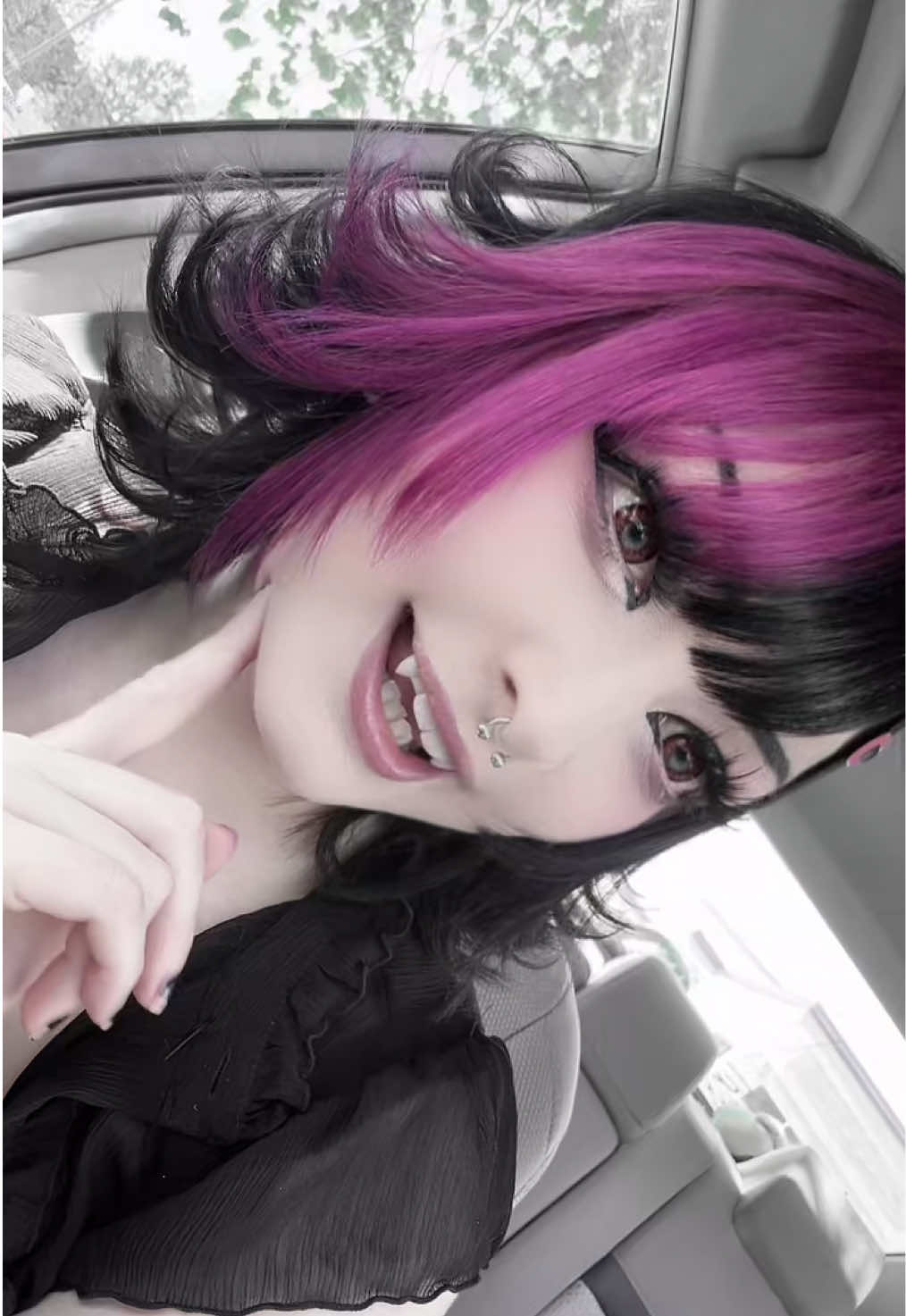 @laceyvonbatz