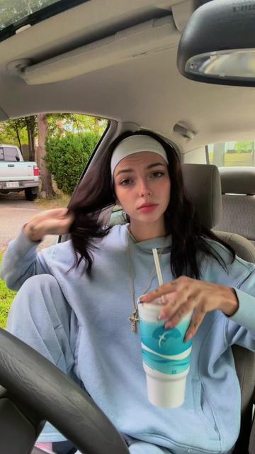 @Xmindsworldx