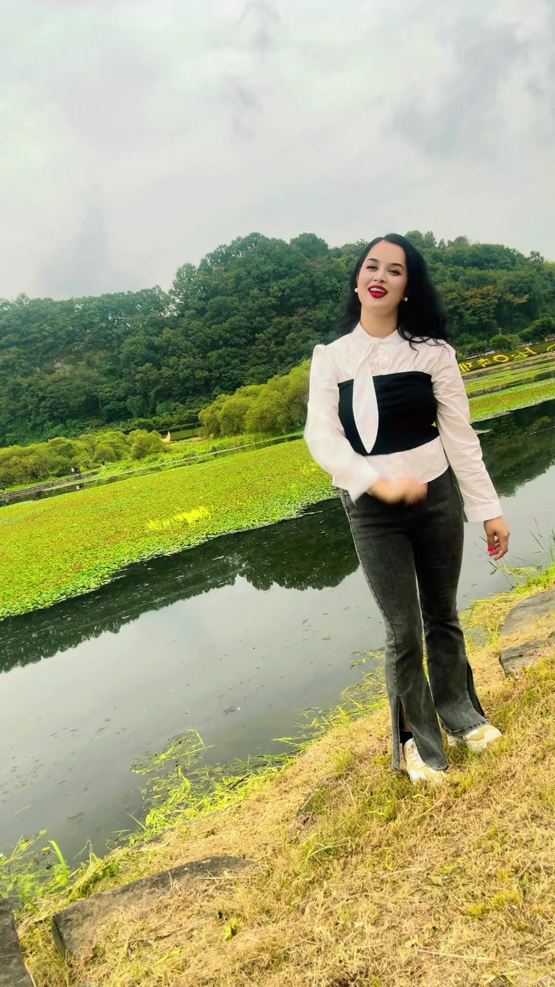 @sumana rijal 💫💖🧿🇳🇵🇰🇷