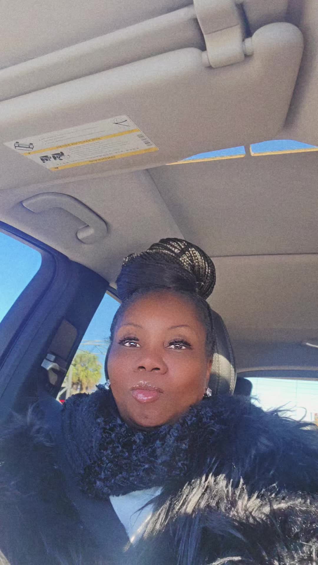@MISS KUEENIE