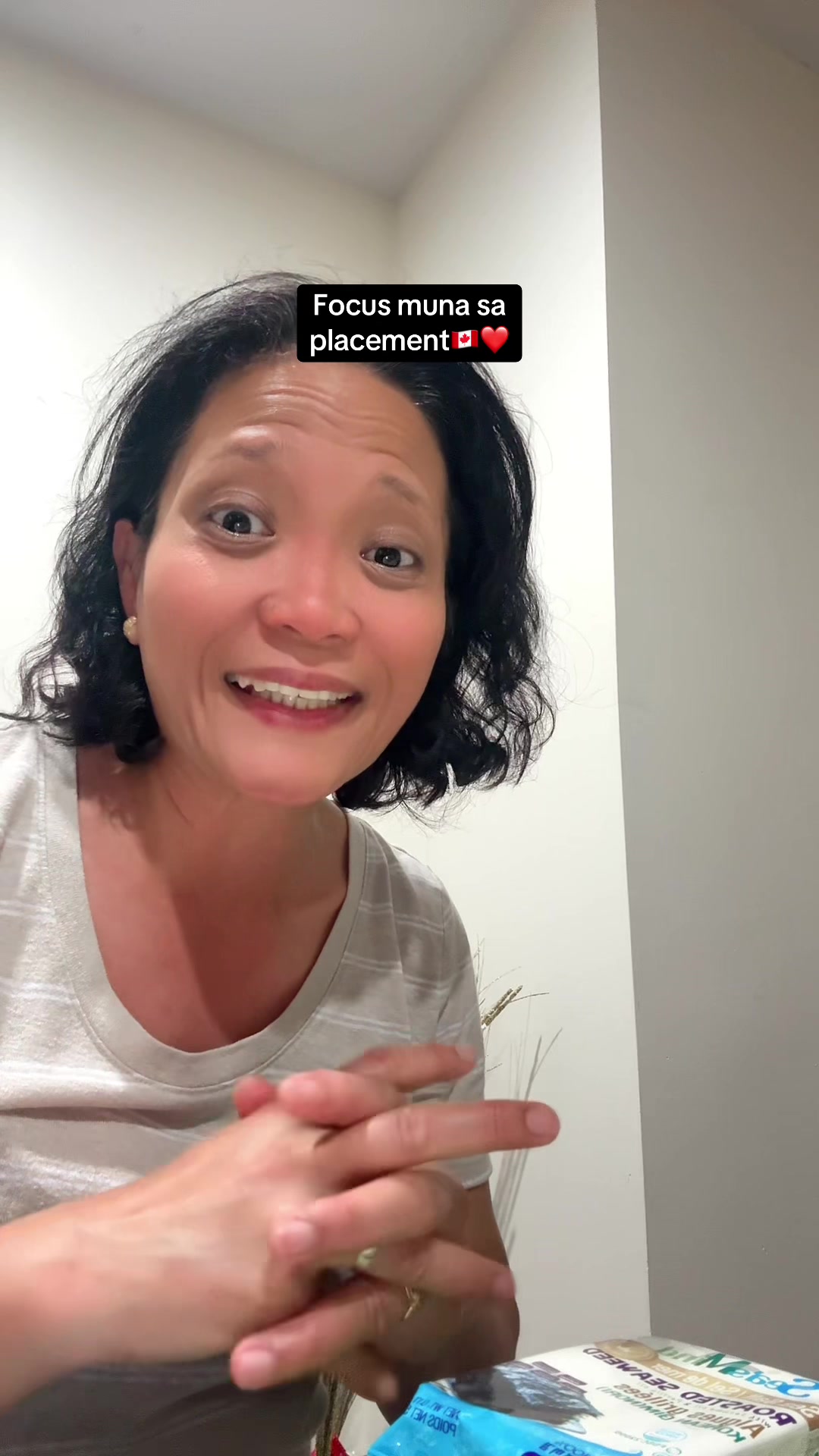 @Ask Janet 🇨🇦 real account
