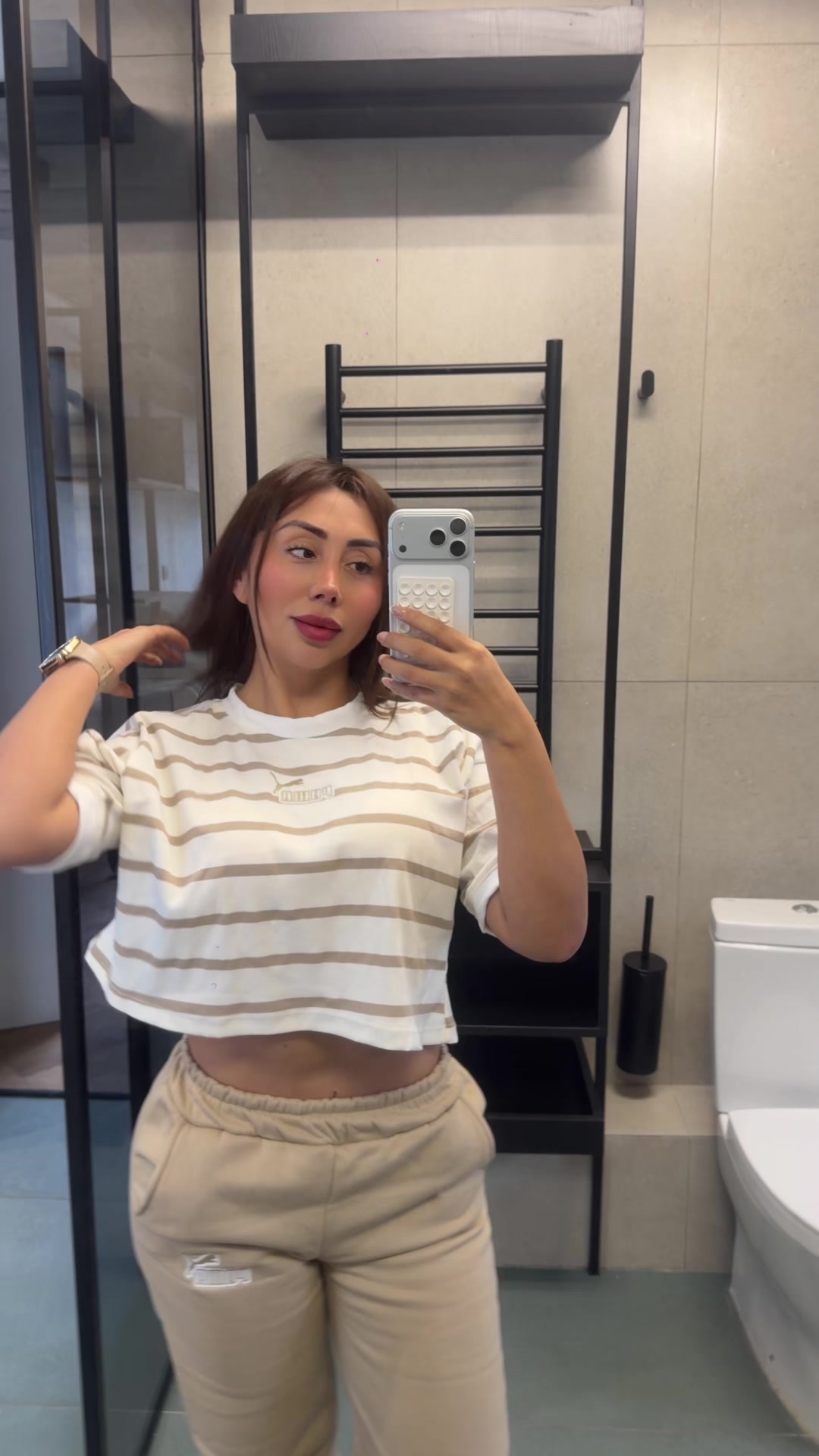 @naya fácil