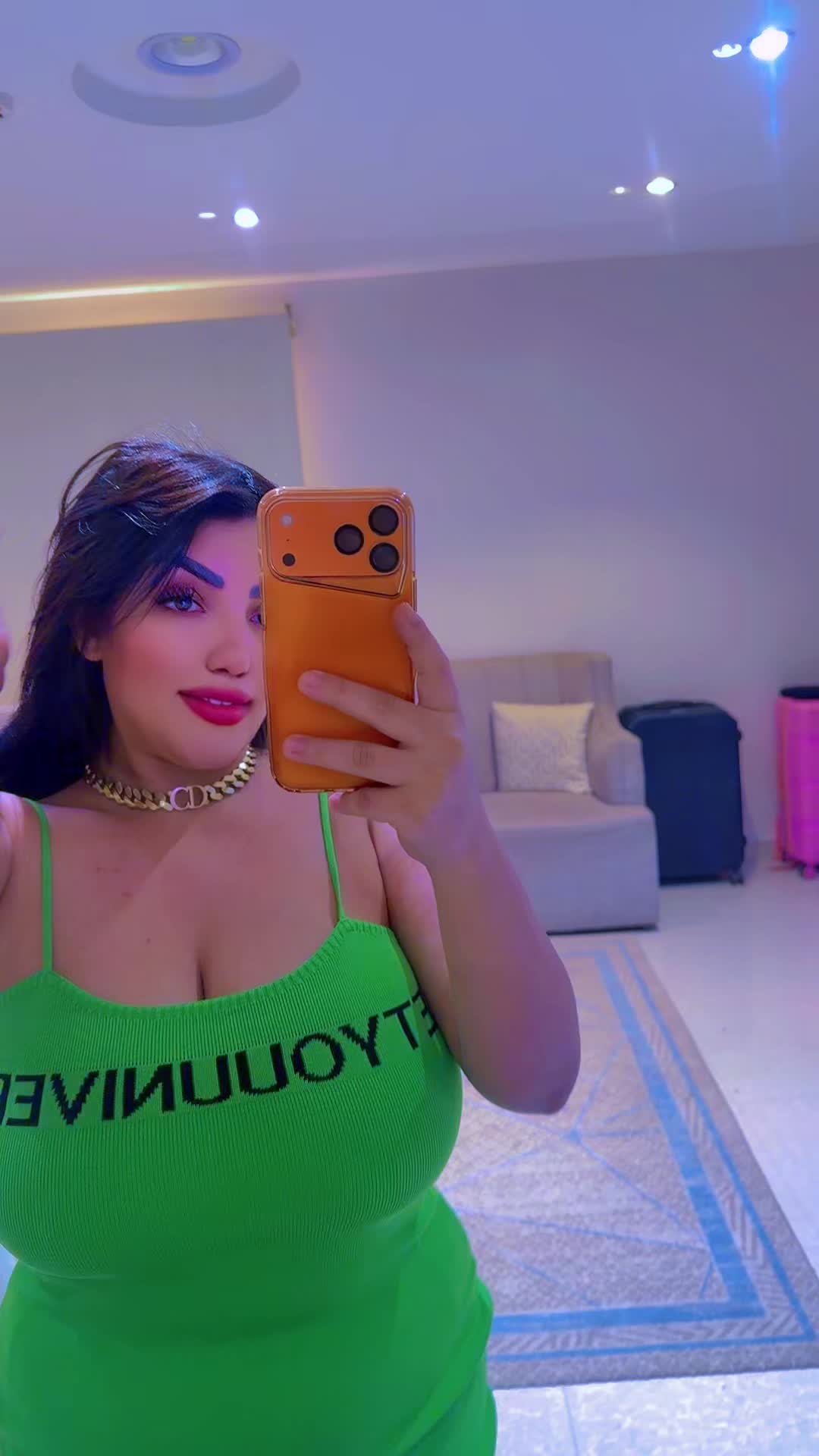 @👑sahoura👑