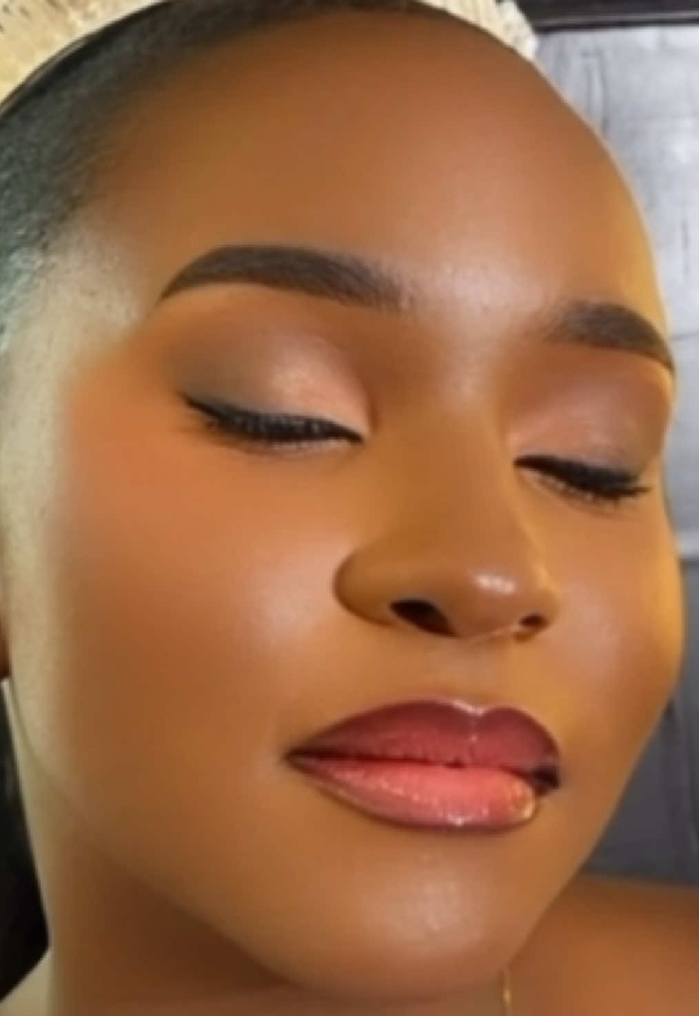 @CITYSglamMAKEUP&HAIR0742403771