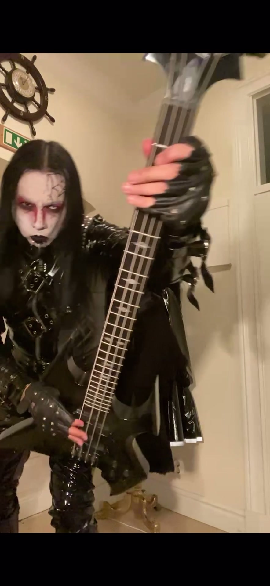@Draculgrotesque