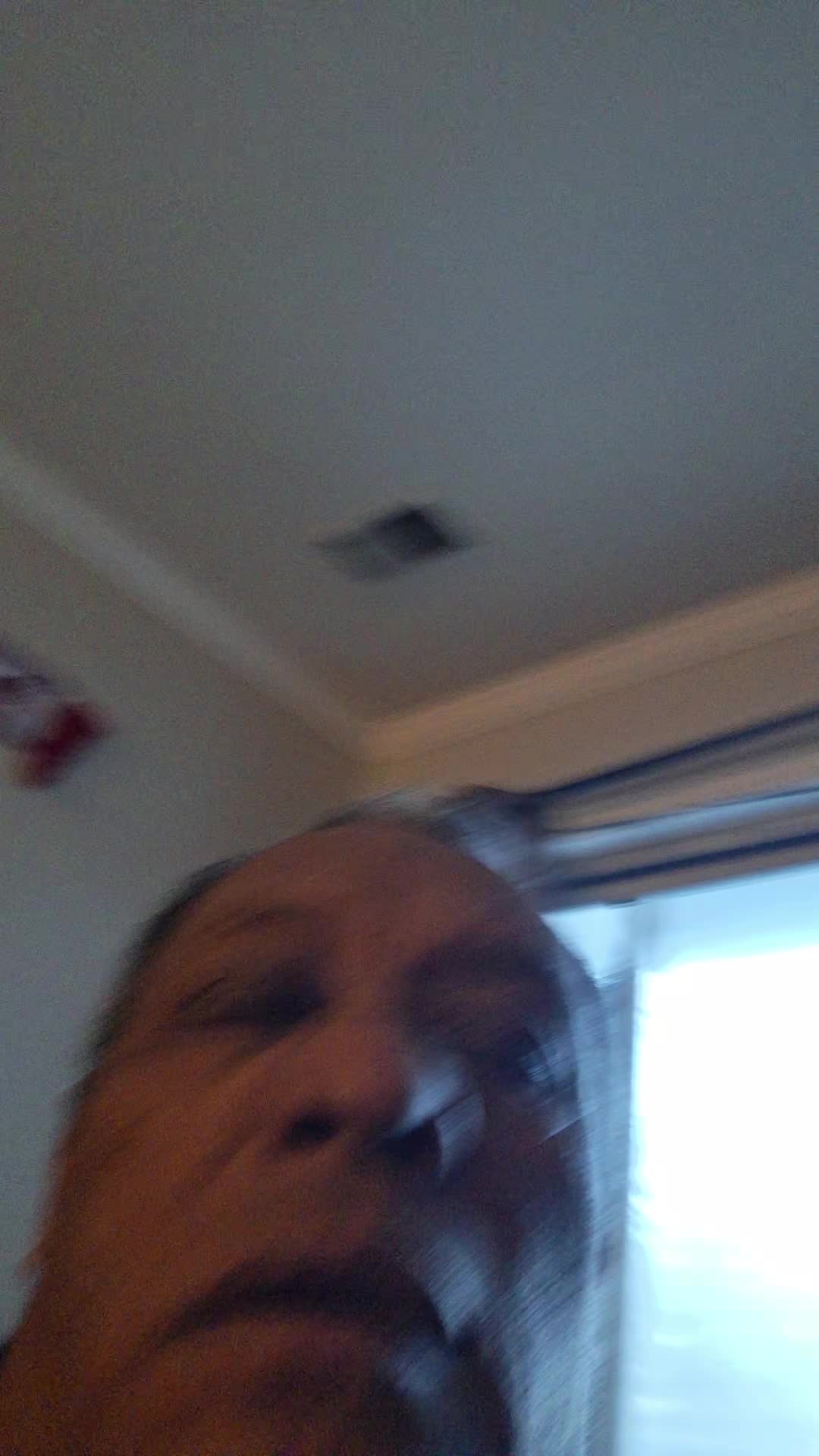 @Jos&eacute; G