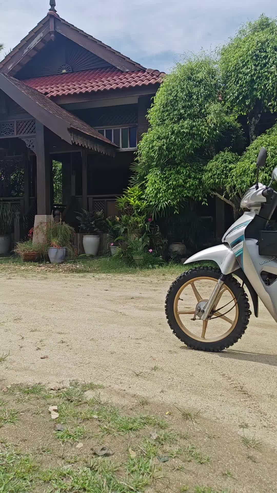 @Pok Uda