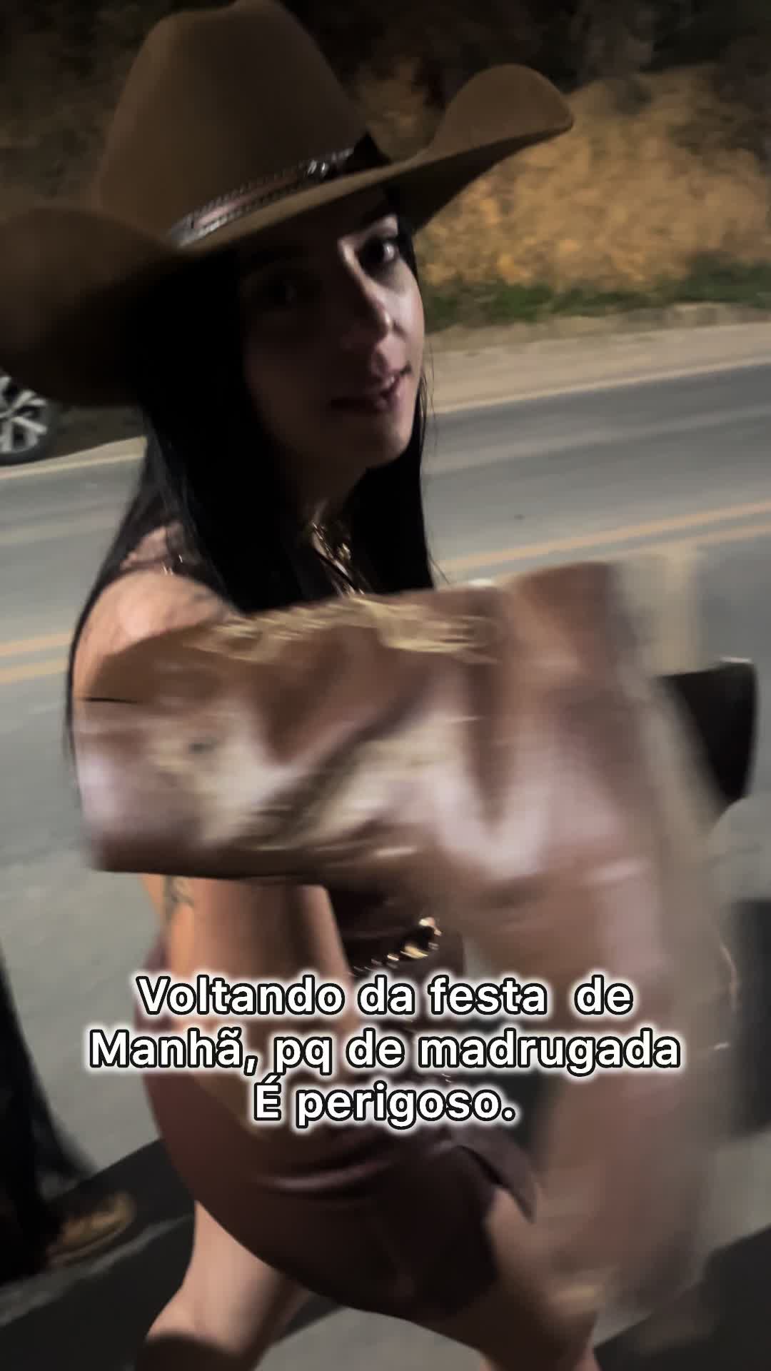 @Aline Gonçalves Pere