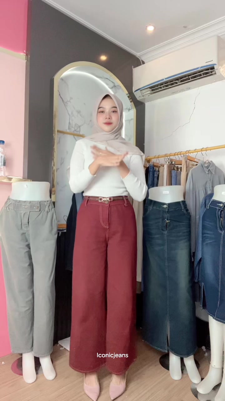 @iconic jeans