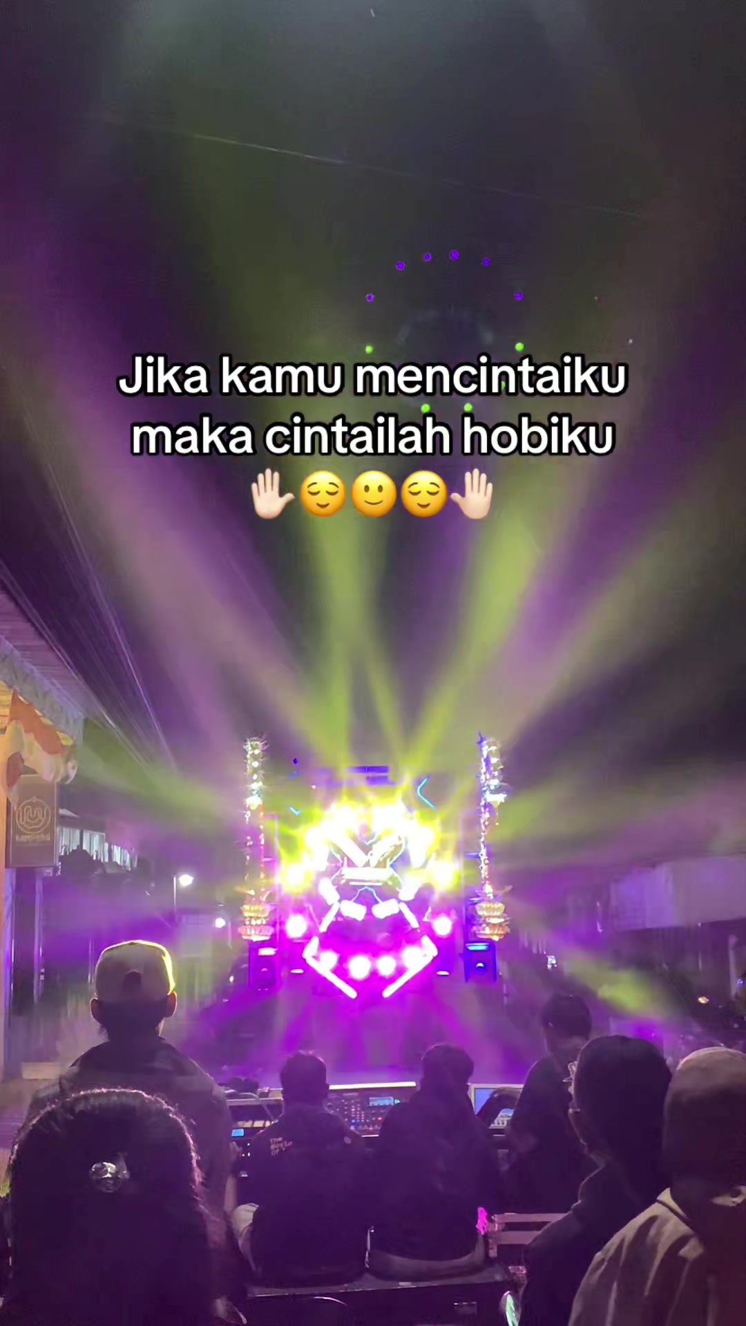 @Hanya konten