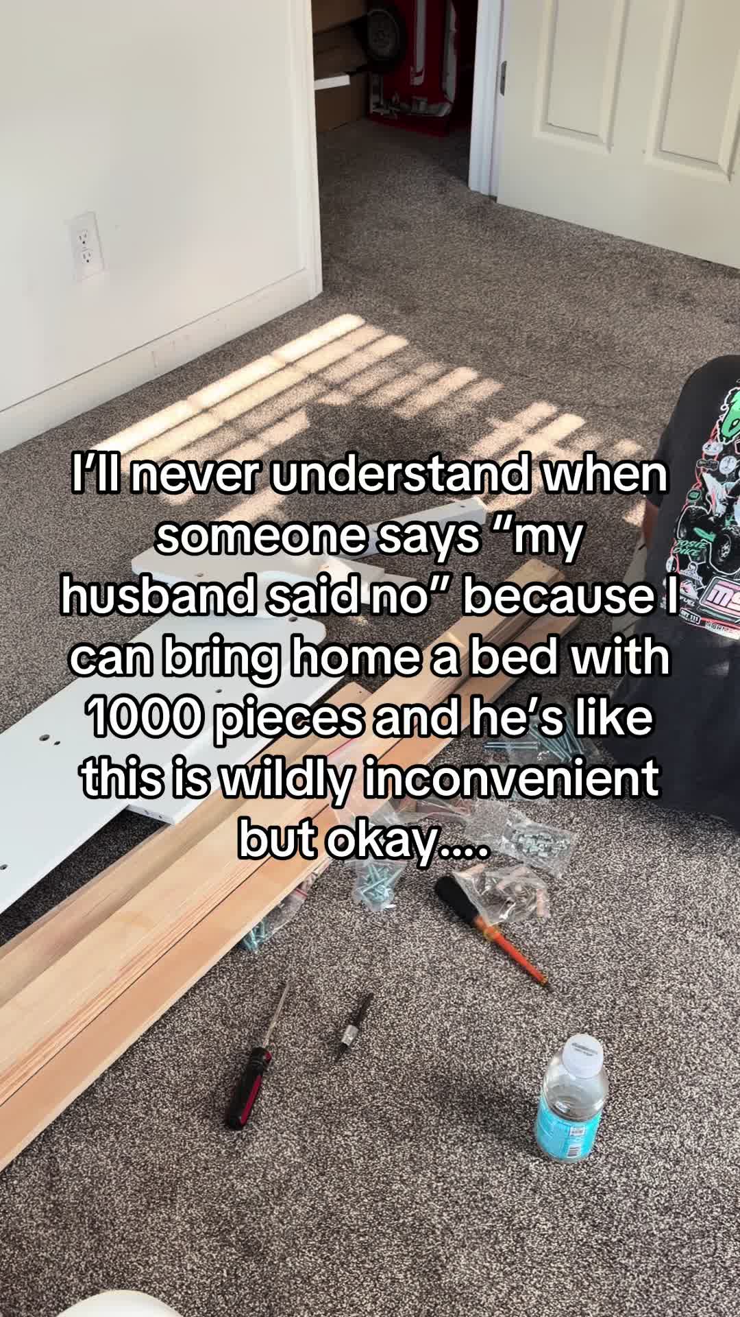 @Alli | SAHM | Farm Wife 🗝️